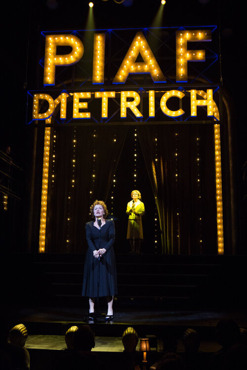 Louise Pitre, Set by Michael Gianfrancesco, Lighting by Michael Walton, Costume by Louise Bourret, photo by Cylla Von Tiedemann 2